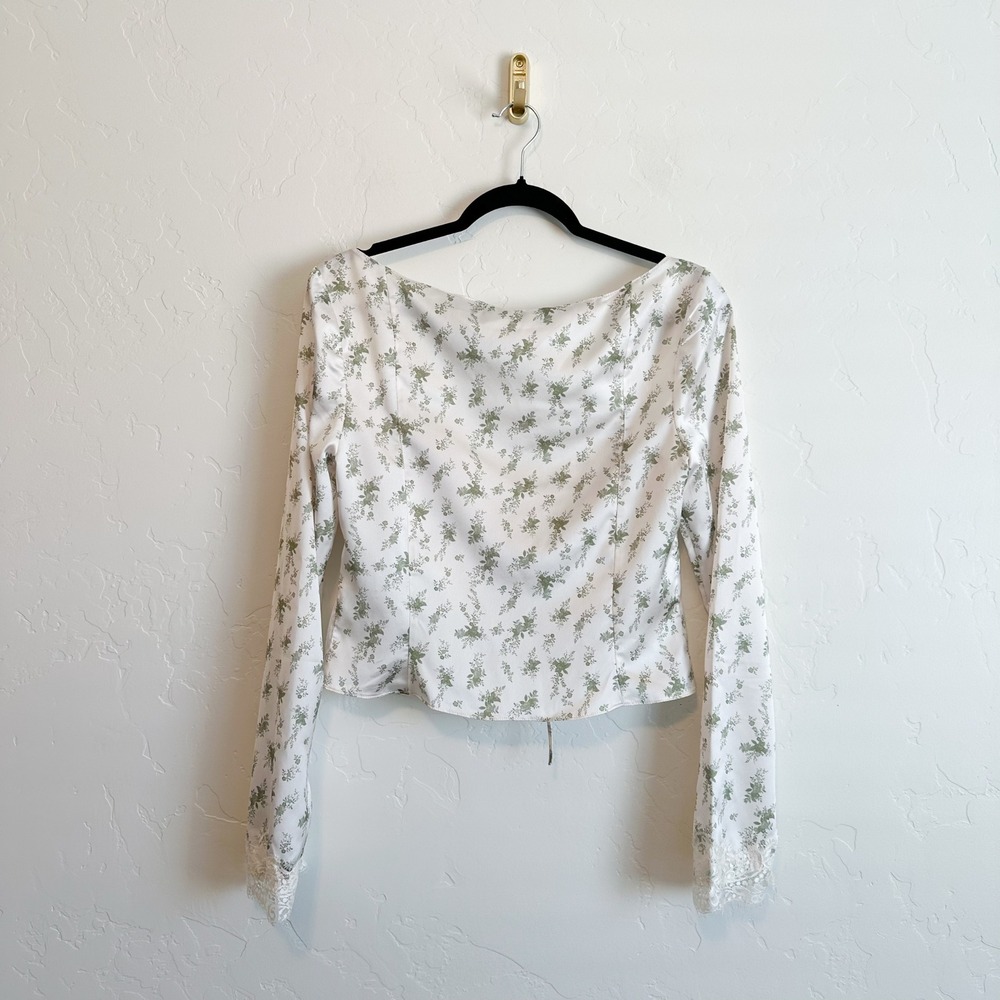 House of CB | Clarissa Garden Print Lace Trim Tie Front Top in Ivory & Green - Picture 7 of 9